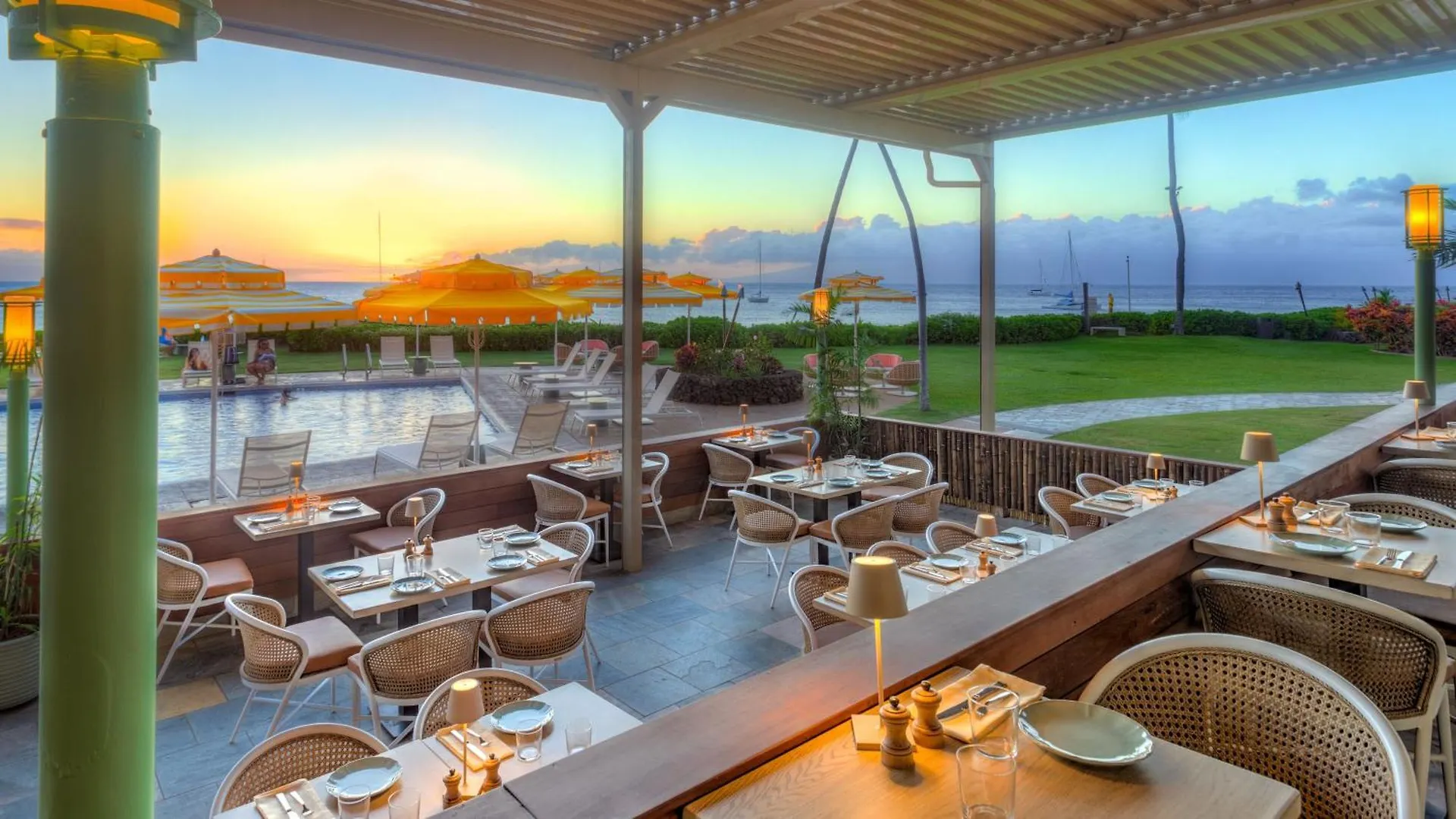 Royal Lahaina Resort & Bungalows USA