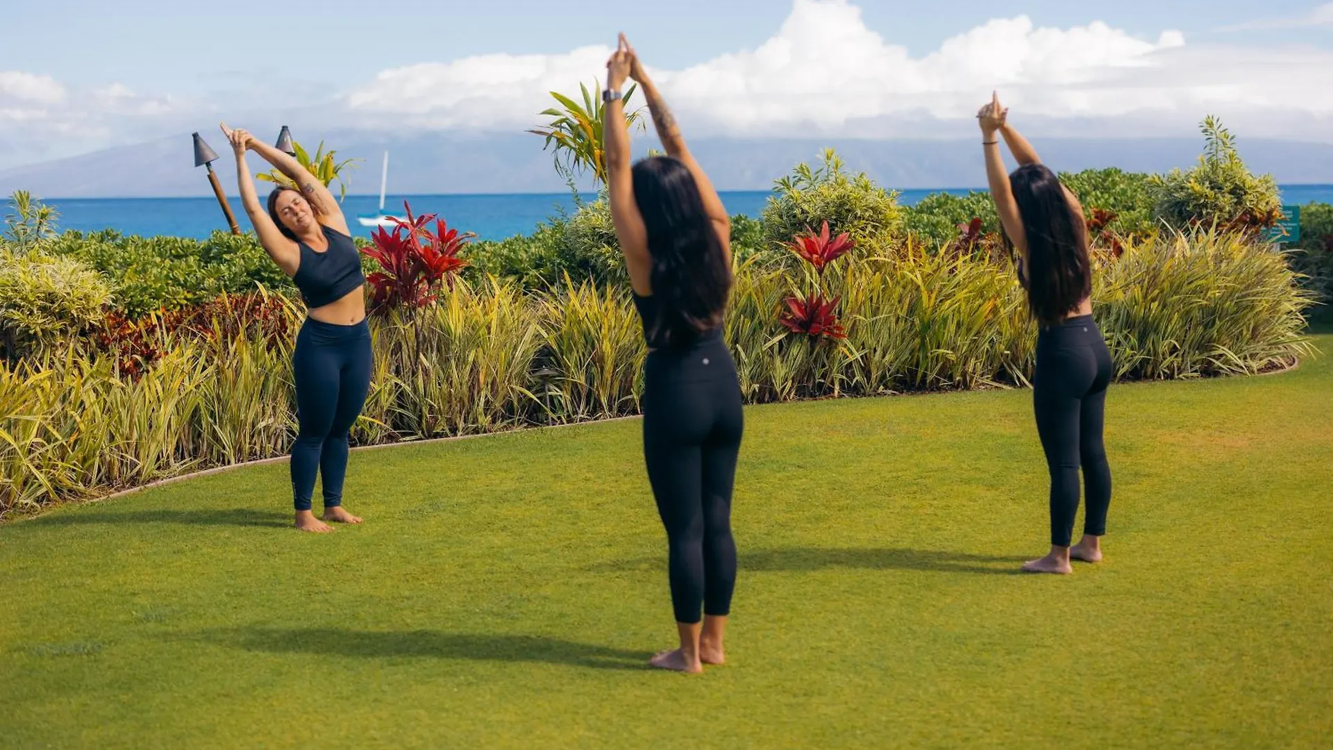 Royal Lahaina Resort & Bungalows