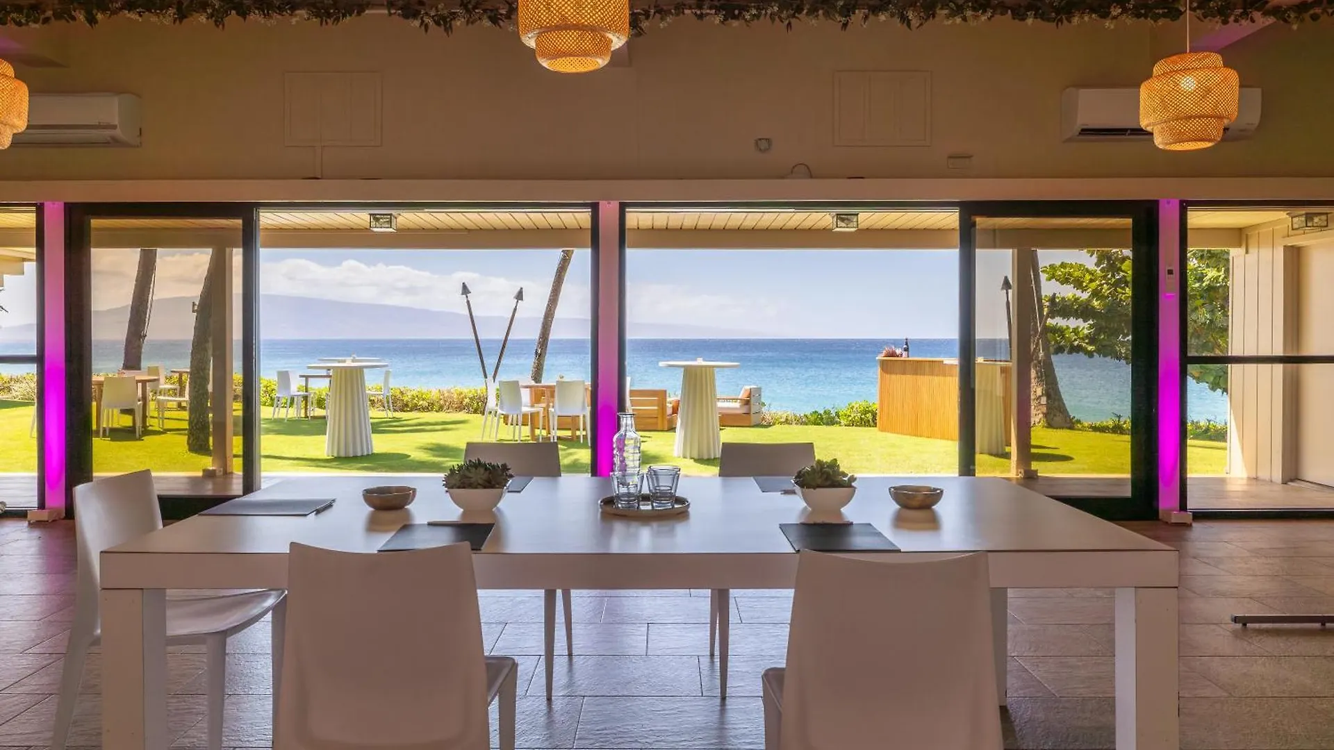 Royal Lahaina Resort & Bungalows USA
