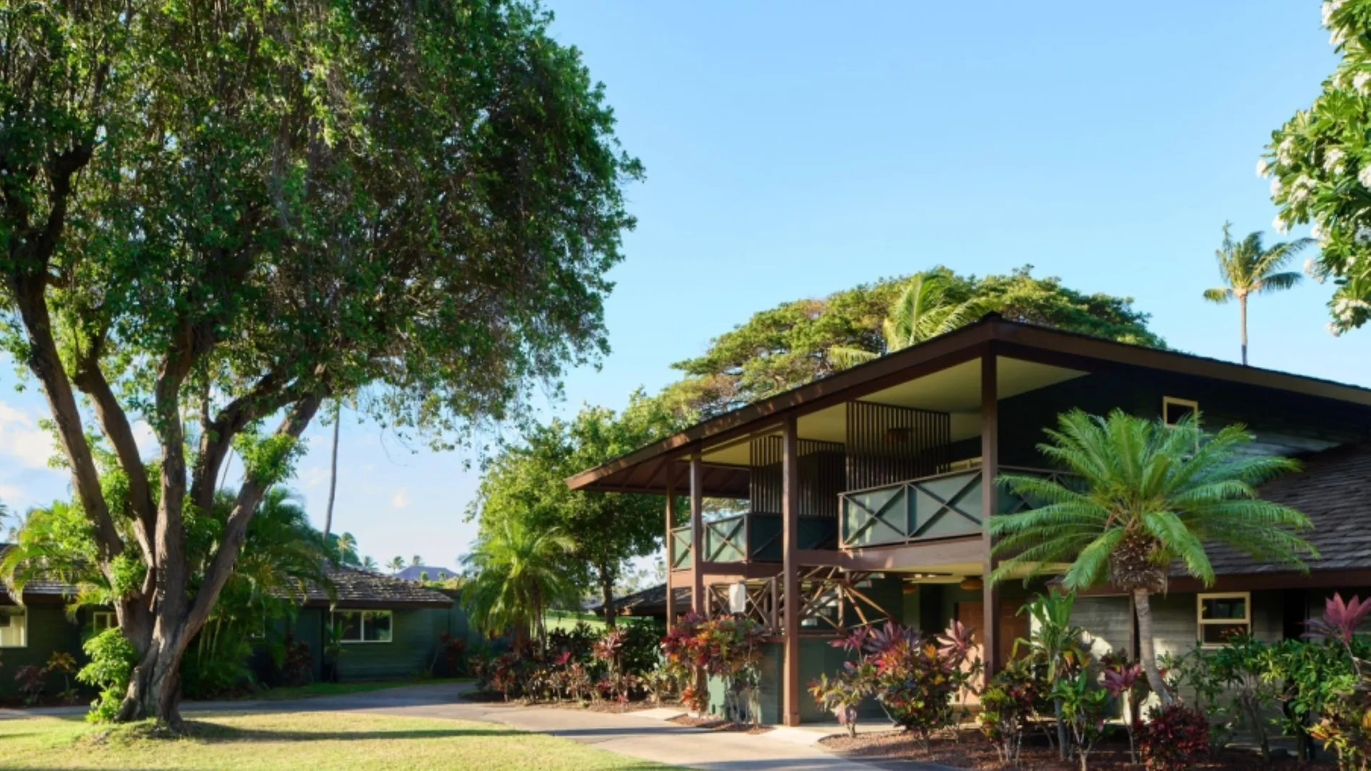 Royal Lahaina Resort