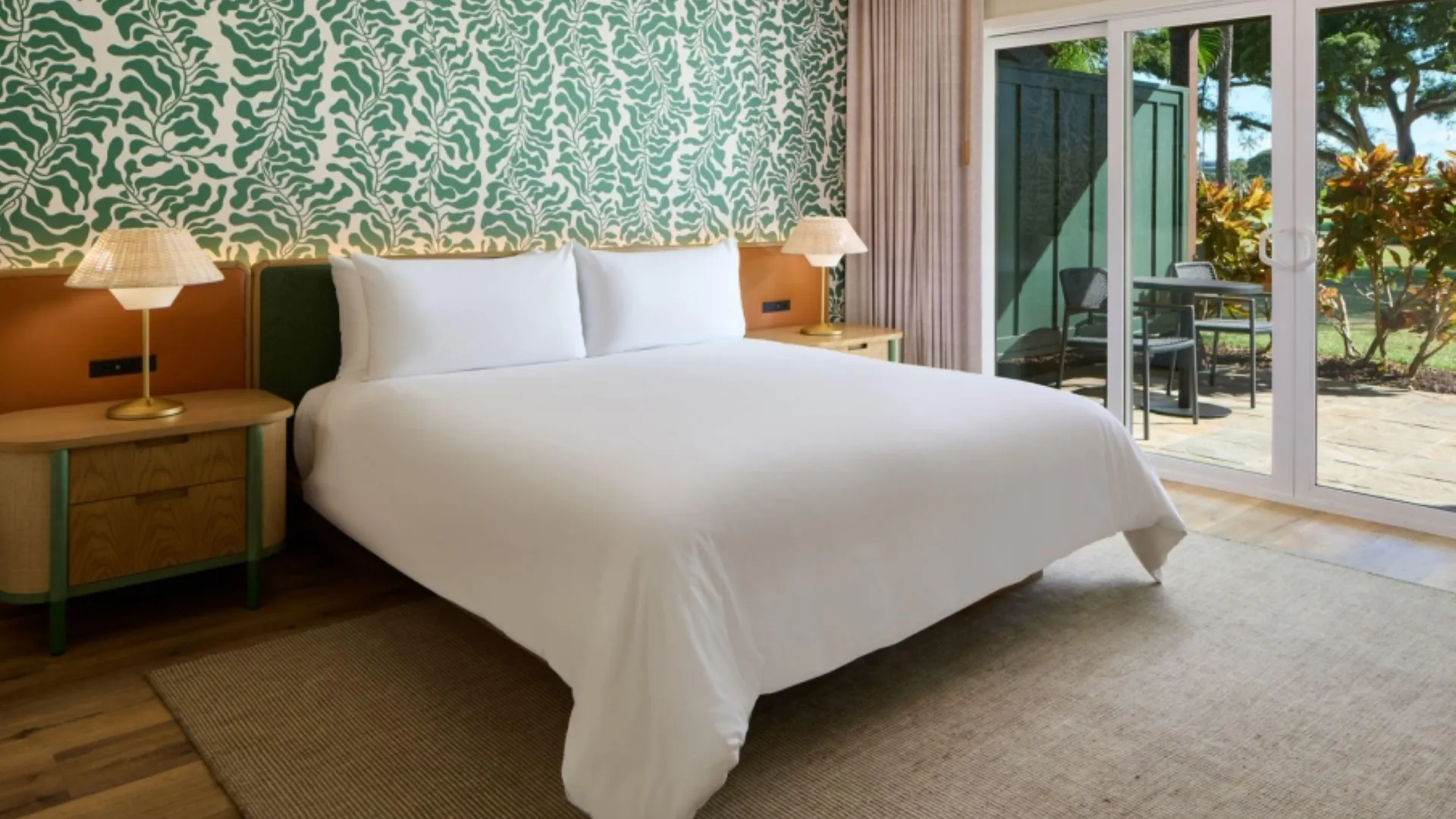 Royal Lahaina Resort 4*,