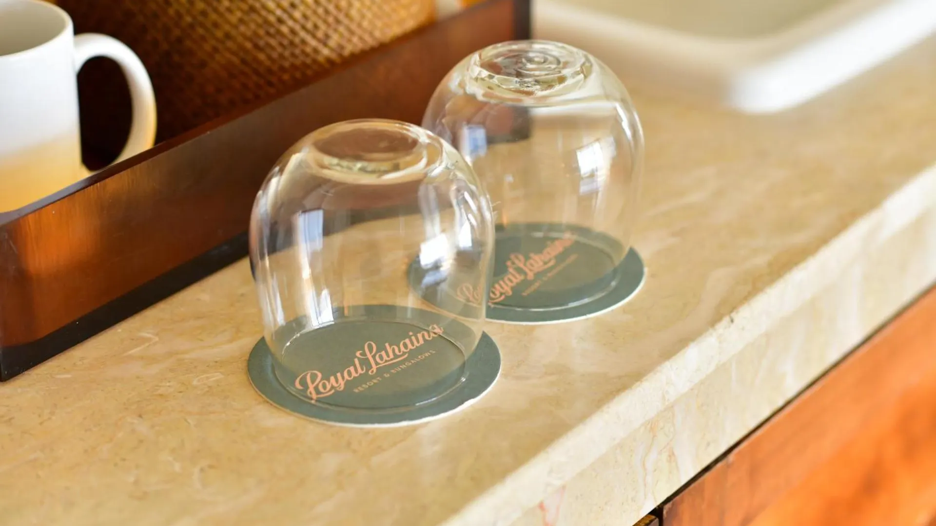 Royal Lahaina Resort & Bungalows