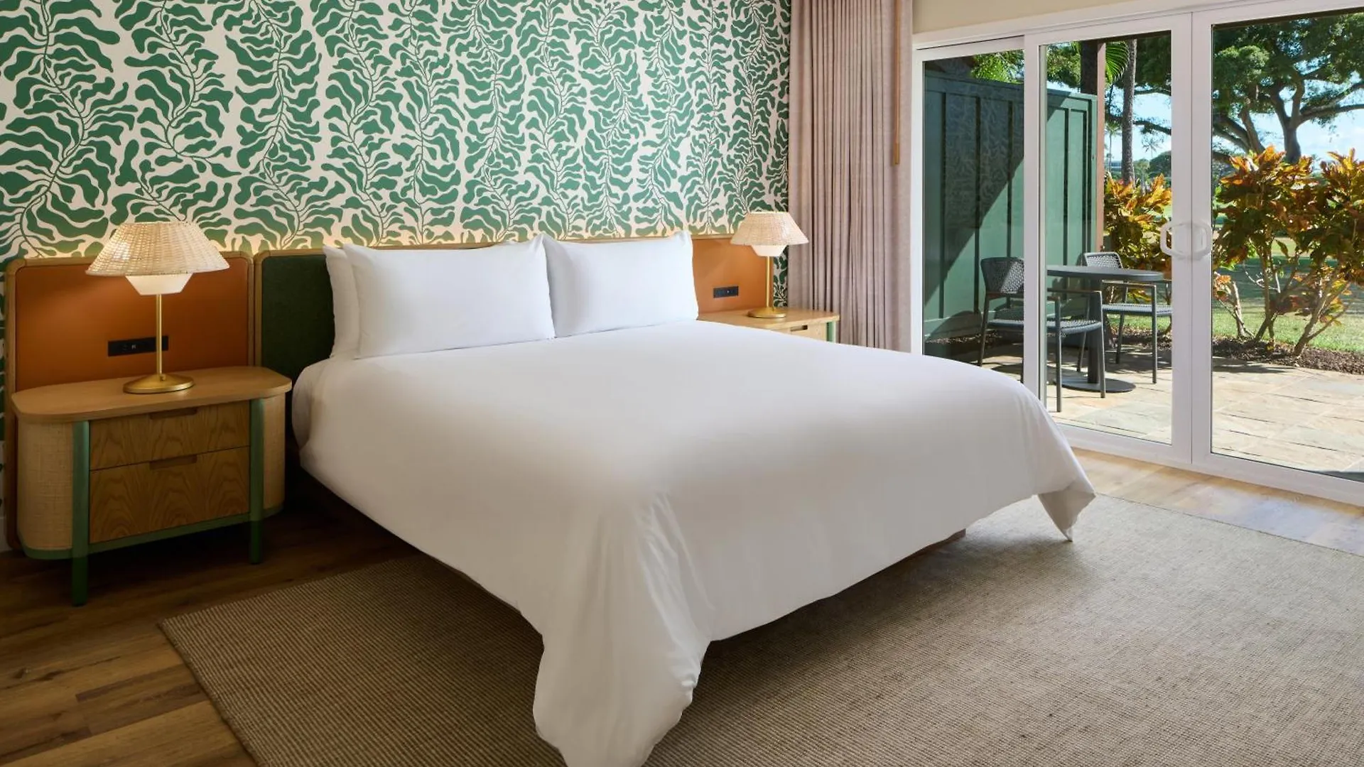 ****  Royal Lahaina Resort & Bungalows United States